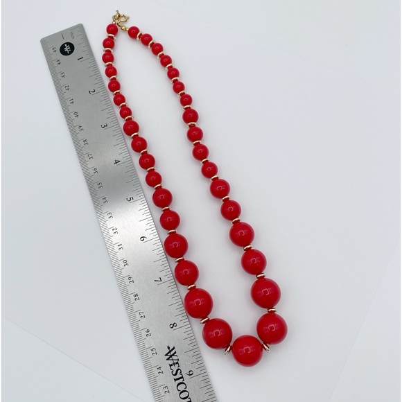 Vintage Red Acrylic Beaded with Gold Tone Spacers Necklace - Picture 6 of 9